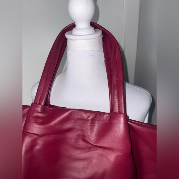Neiman Marcus Faux Leather Plum Tote - Picture 2 of 6